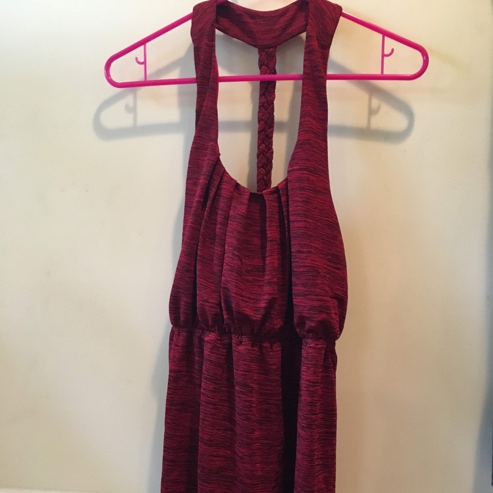 Red sleeveless dress